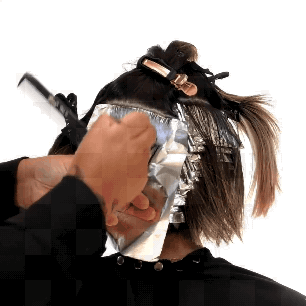 jenn malone hybrid blonde blonding hair lightening foils balayage