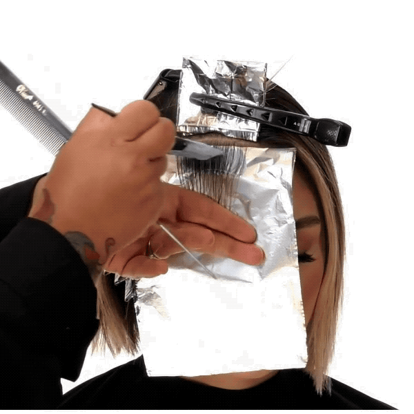 jenn malone hybrid blonde blonding hair lightening foils balayage