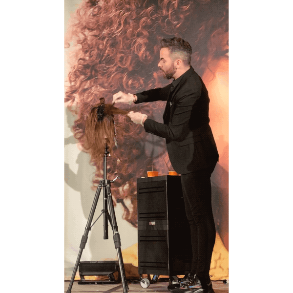Sean Godard @seangodard Ulta Beauty Redken Timesaving Tips For Rooty Balayage Blends Article Dimension Dimensional Shades EQ
