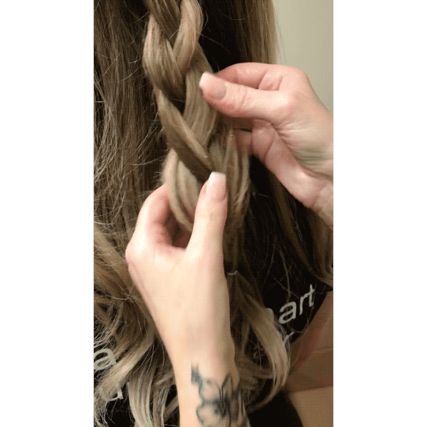 Surface Dawn McKee @dawnsurfacehair Are You Making This Common Braiding Mistake Braids Styling