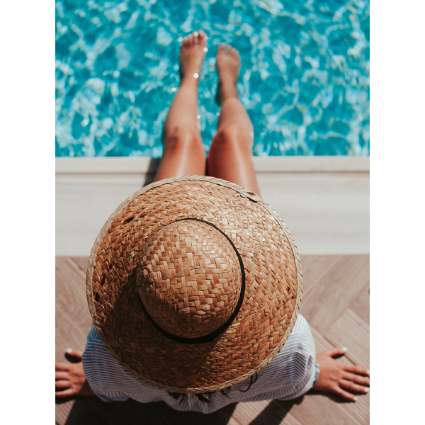Your Client's Guide To Summer Hair Damage Repair Haircare Products Chlorine Salt Water Sun Damage Thermal Styling