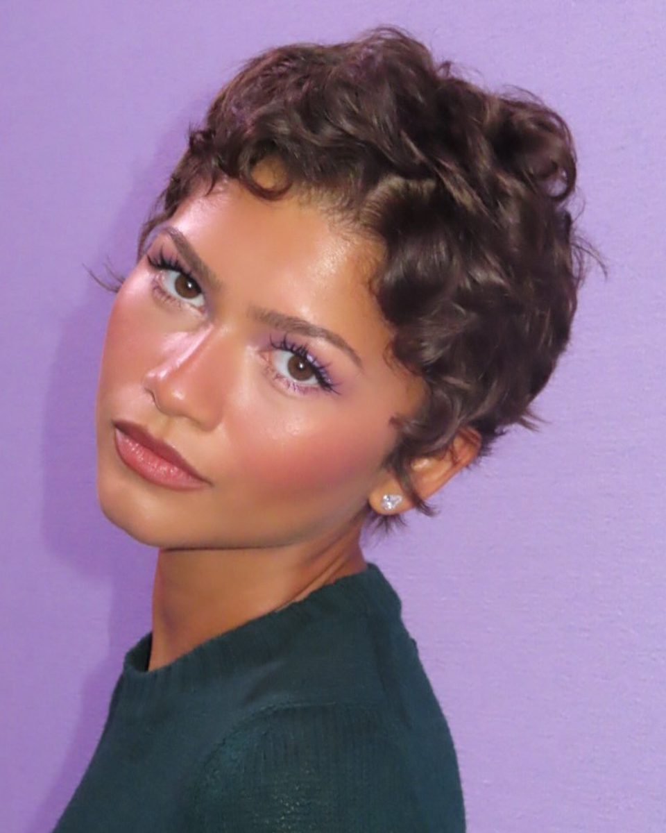 新品未使用　HAIR CELEB RADIO PHOTRATION ヘアセレブ Behindthechair.com | Education & Inspiration for Professional