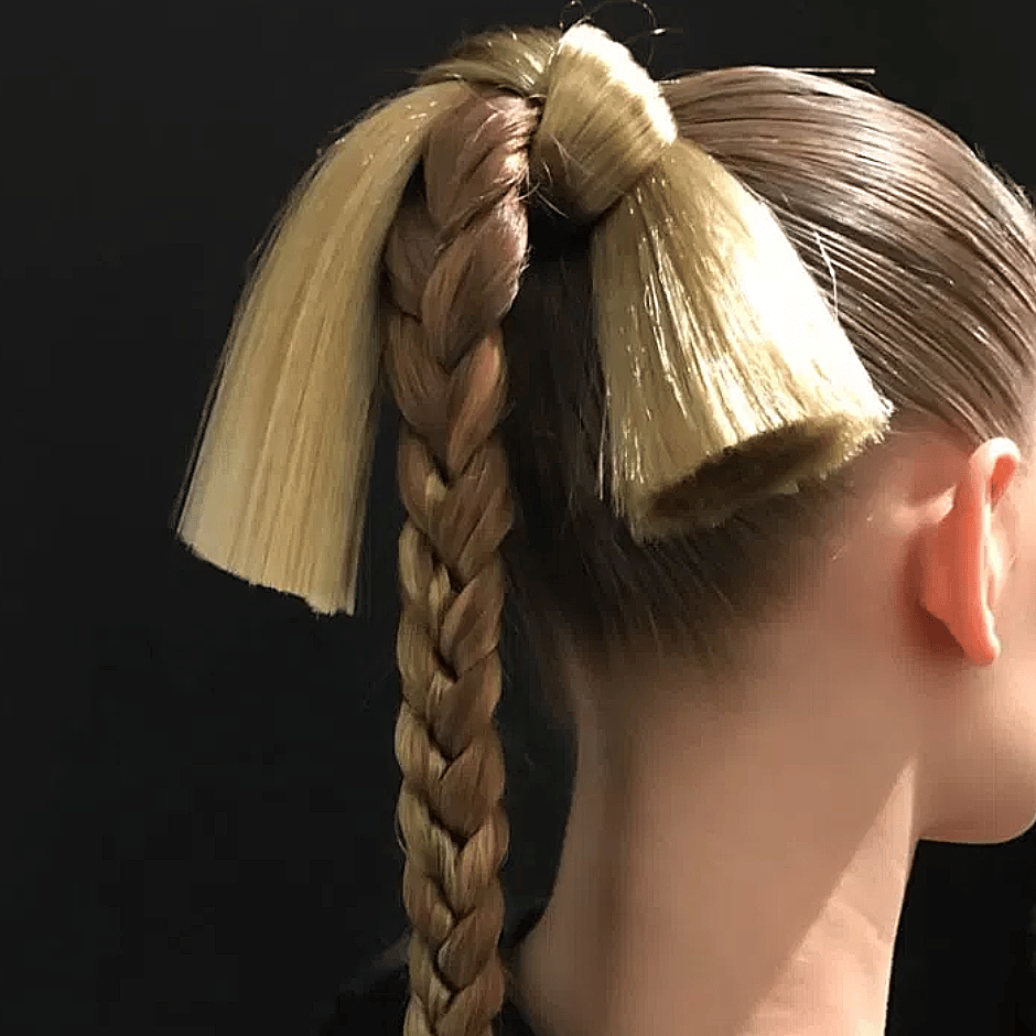 Ponytails-ChristianCowan-Bumble
