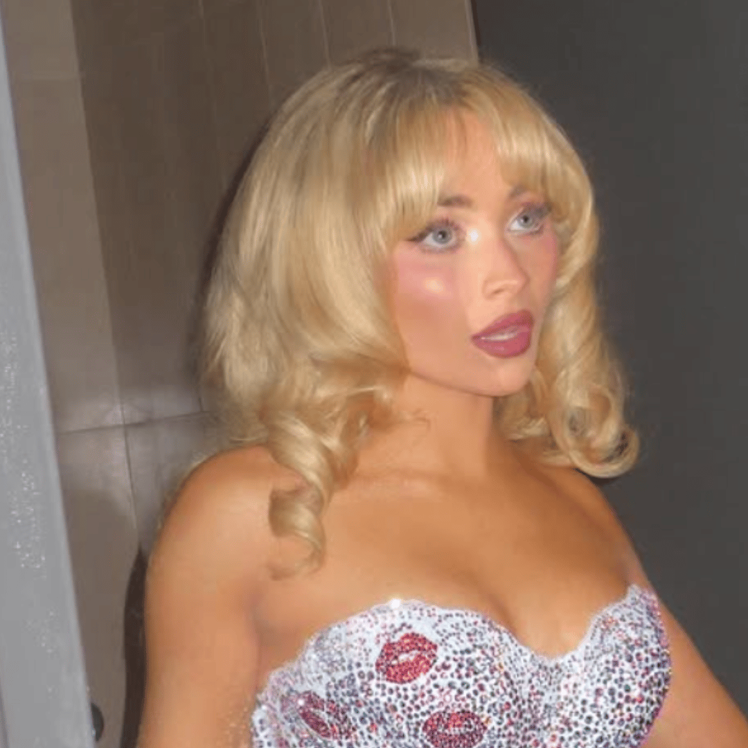@sabrinacarpenter 3