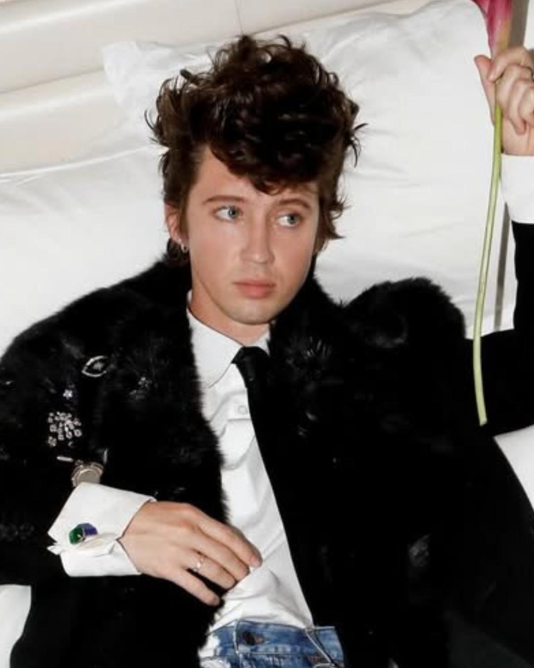 Troye Sivan 2026 met gala Photo Credit Instagram via @troyesivan