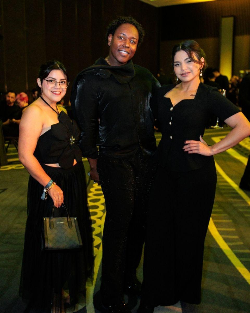 Guests pose together during the black-tie gala celebrating the close of the TRUSS Professional event.