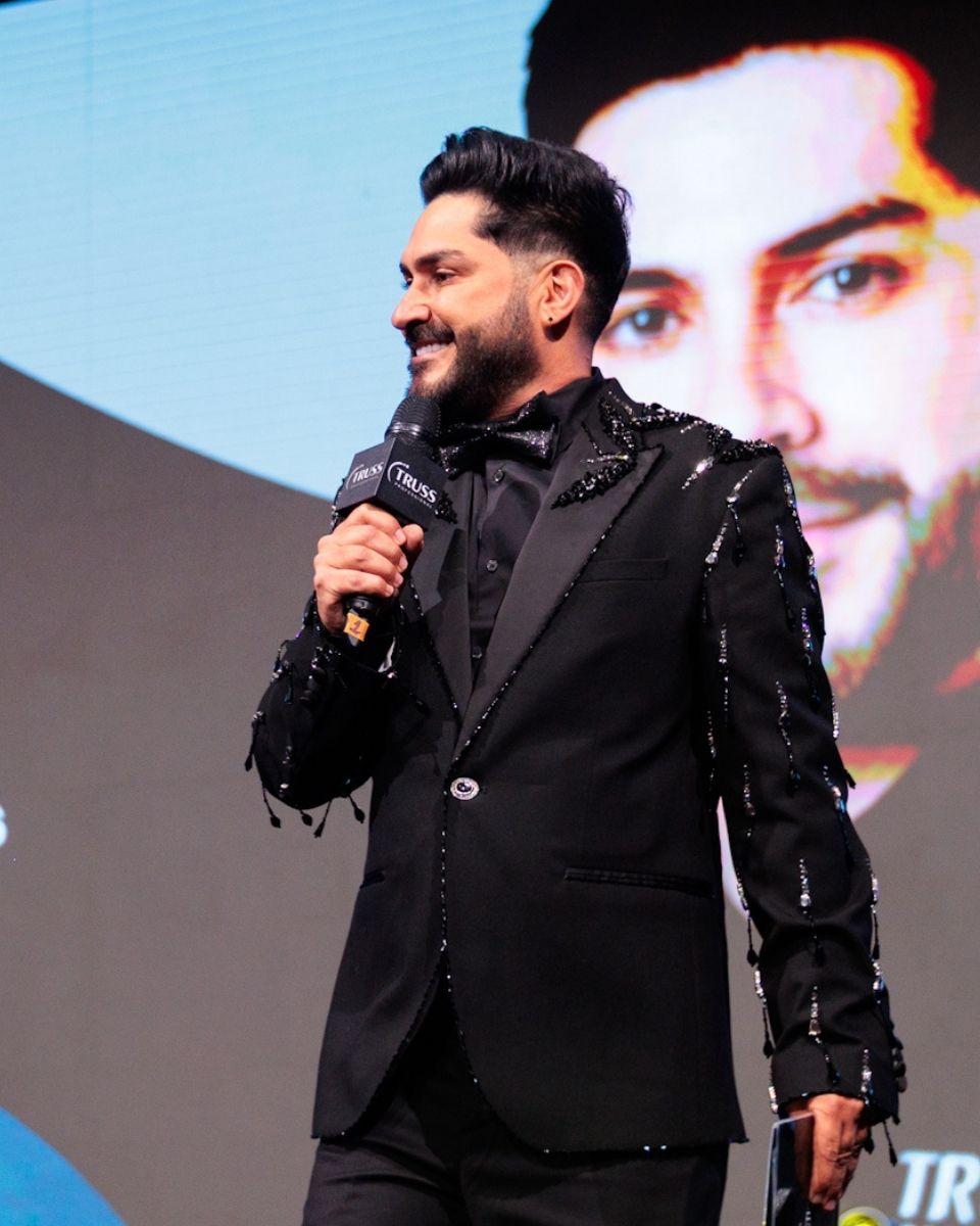 Jhoan Acevedo speaks onstage during TRUSS Connection Global in Lima, Peru.