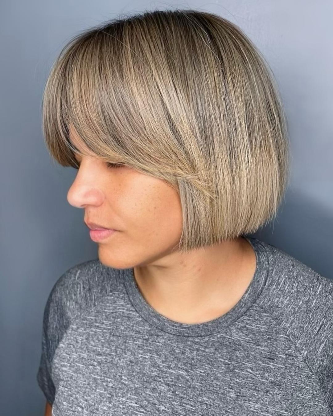 straight blonde bobs for thin hair with fringe Photo Credit Instagram via @kellybeestyles