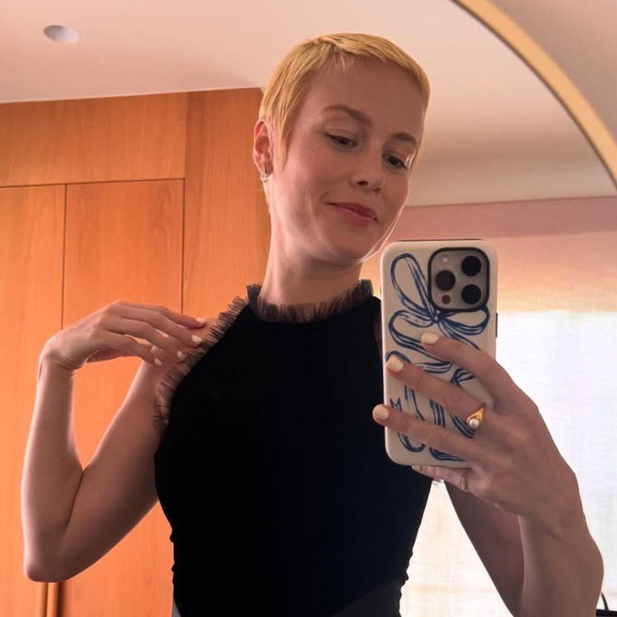 brie-larson-twiggy-blonde-1