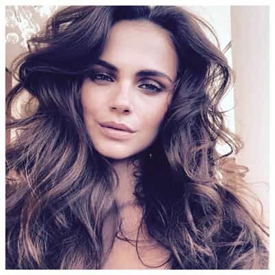 Xenia Deli's Fashion Week Refresher - Paishau