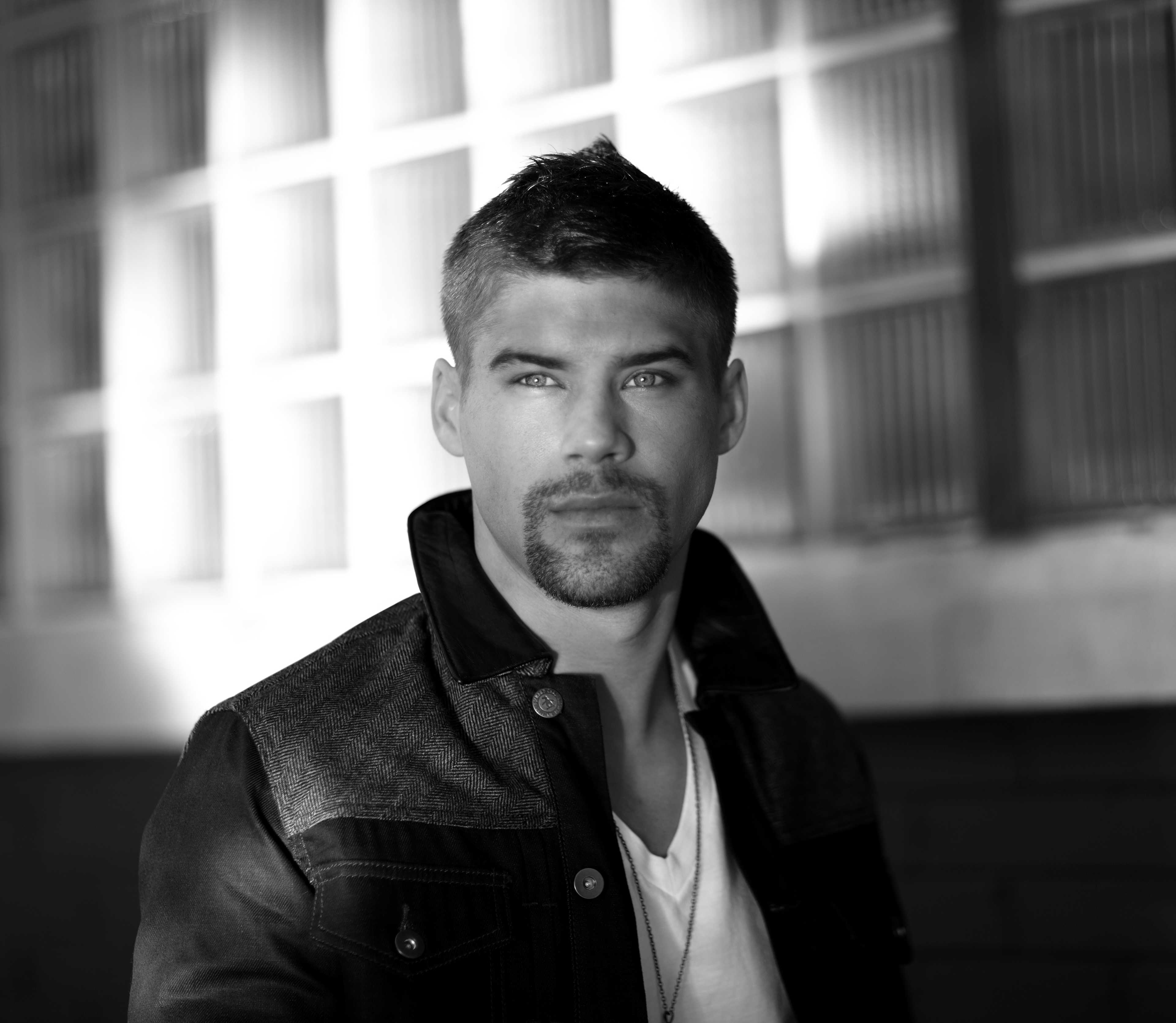 33137201_meta_men_orig