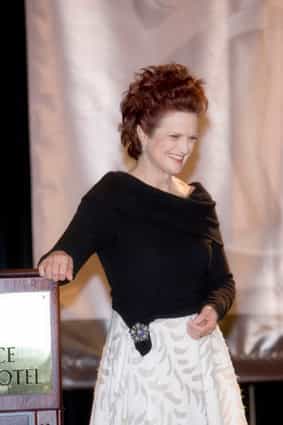 303851ABBIES Emcee Ann Mincey - 001_orig