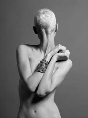 315268Blonde BnW_orig