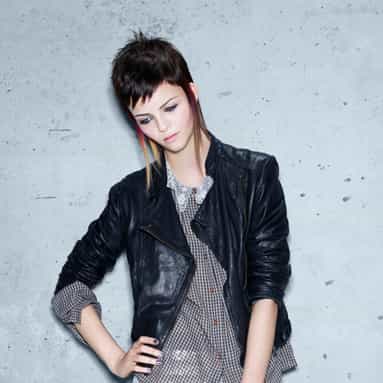 334564EL1_2013_ElectricYouth_SalonShort01_120_orig