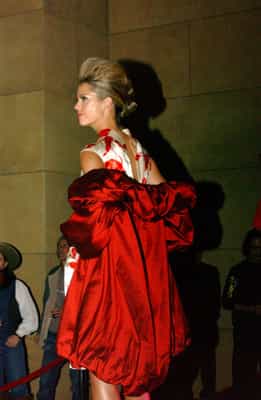 303958Runway 2_orig