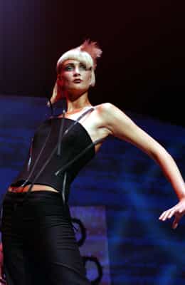 305902Sassoon_6051_orig