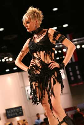 305407Wella3_orig