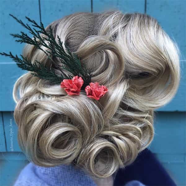 <p>Artist: <a href="https://www.instagram.com/annette_updo_artist/">@annette_updo_artist</a></p>