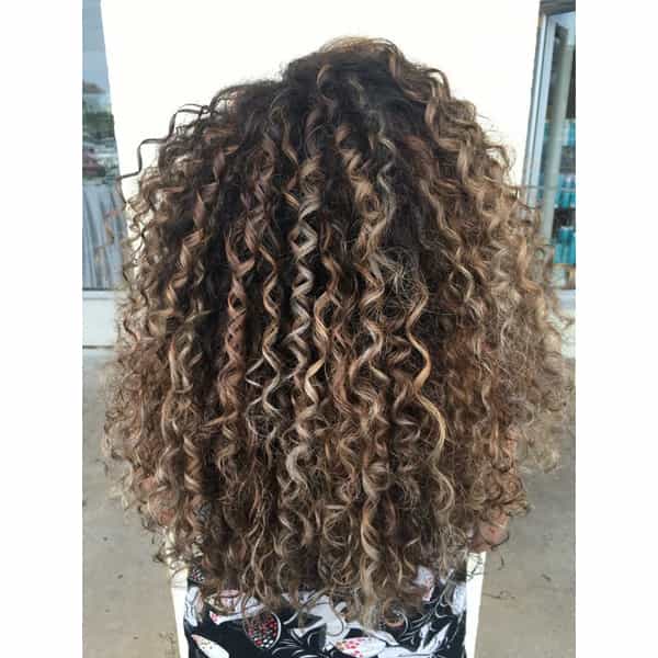 balayaged-curls-hannah-snyder-2