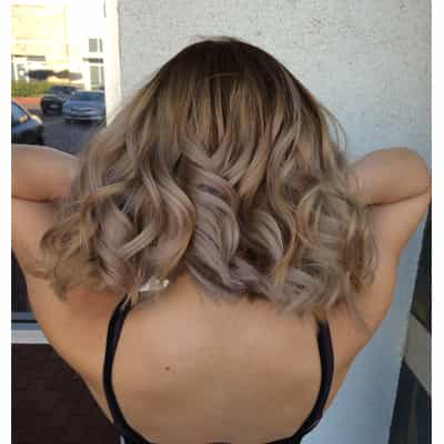 Pearly Blonde Balayage - Redken