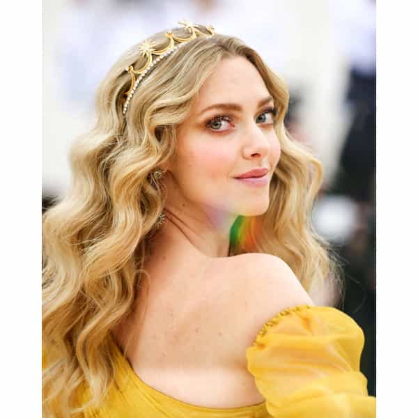 amanda-seyfried-met-gala-2018-3