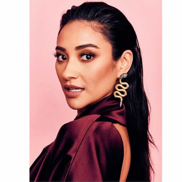 Celebrity Style Shay Mitchell Slicked Back Waves Andrew Fitzsimons