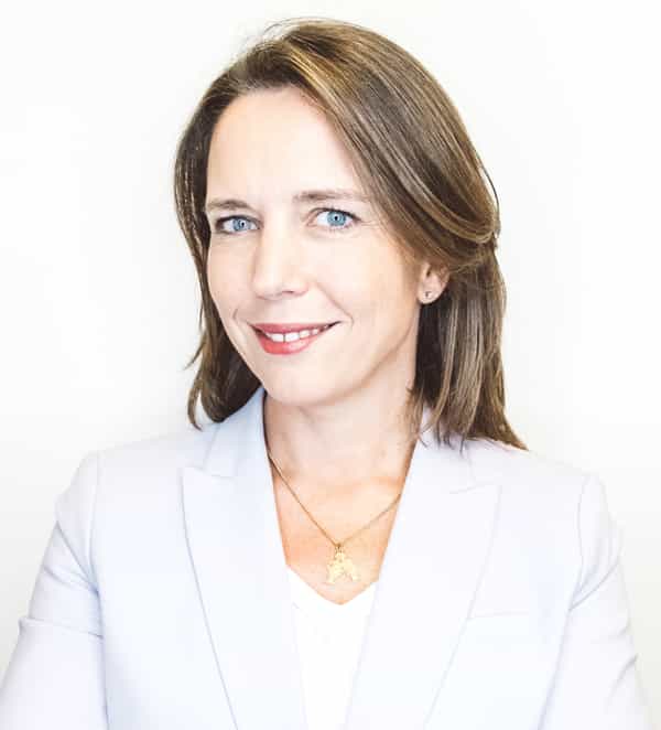 Emilie_Poisson_L'Orél_Professionnel_USA