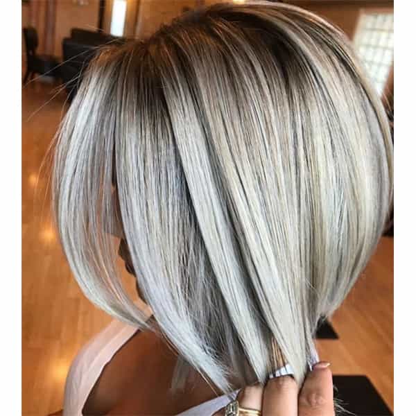 amanda-ramirez-rooty-foilayaged-blonde-bob-1