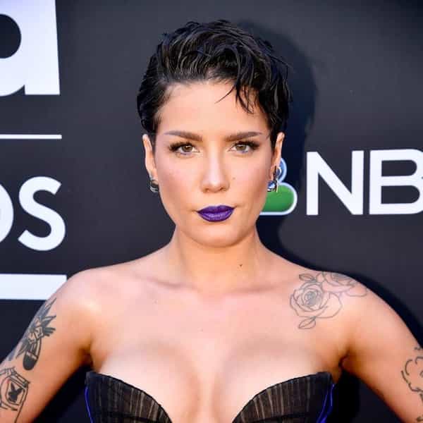 Halsey_Billboard_1