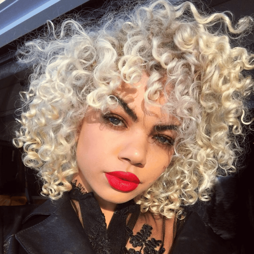 01-ashleycurlzzz