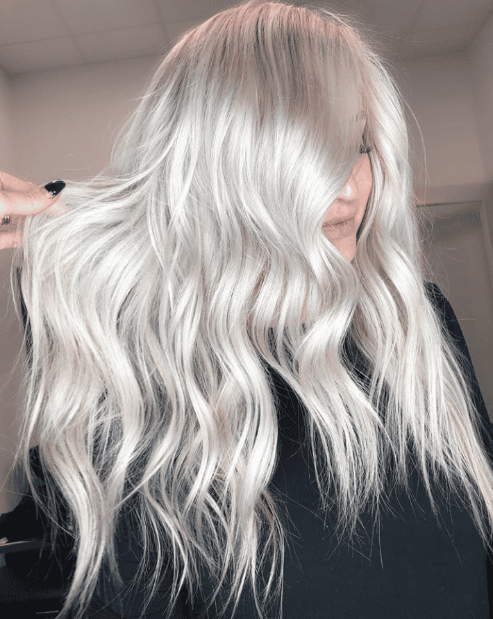 <p>Artist: <a href="https://www.instagram.com/hair_by_mallory_/">@hair_by_mallory_</a></p>