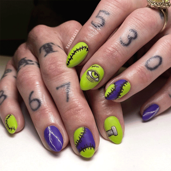 Artist: <a
href="https://www.instagram.com/nailphases/">@nailphases</a></p>