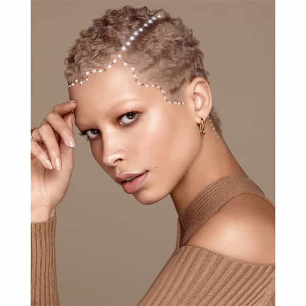 James Earnshaw MONOLUXE Amika