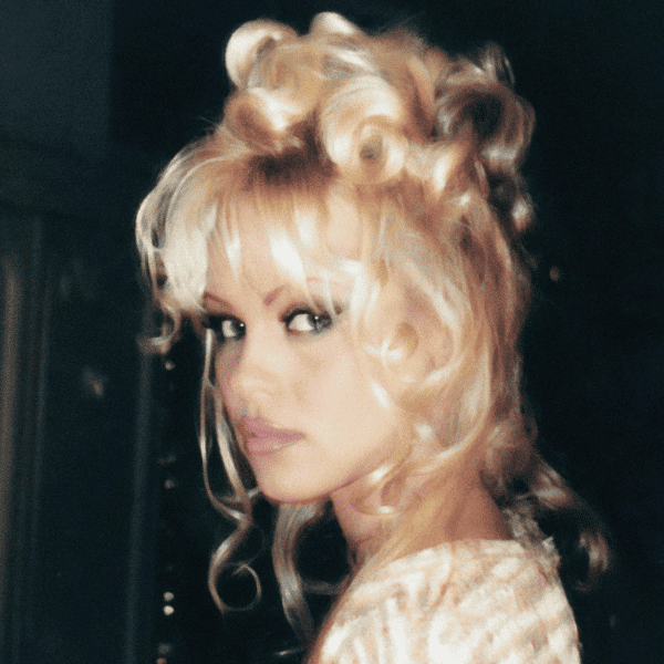 Photo Credit: Instagram via @pamelaanderson