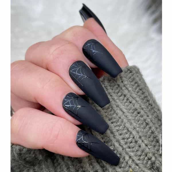 <p>Artist: <a href="https://www.instagram.com/nailartistrybykylie/">@nailartistrybykylie</a></p>