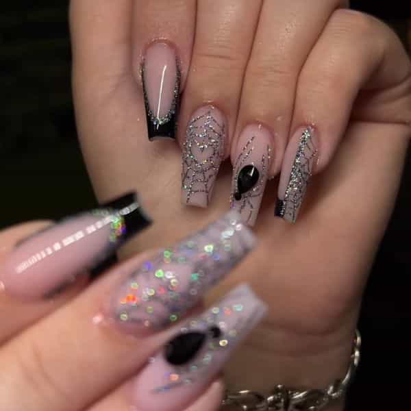<p>Artist: <a href="https://www.instagram.com/rosanails/">@rosanails</a></p>
