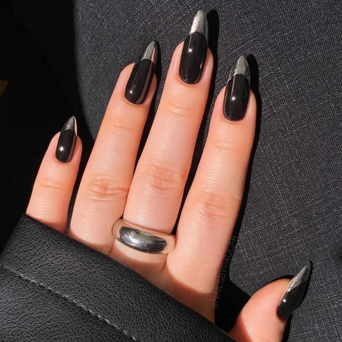 <p>Artist: <a href="https://www.instagram.com/nailsbypaular/">@nailsbypaular</a></p>