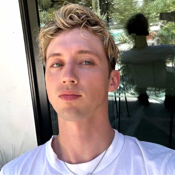 troyesivan120