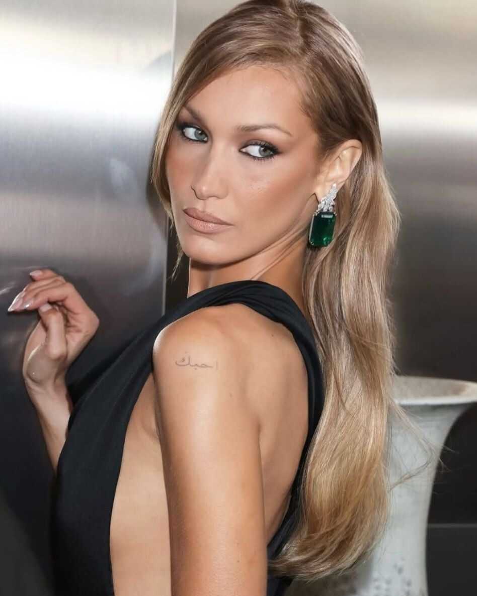 Bella Hadid at the 2025 Cannes Film Festival, debuting her new blonde hair.