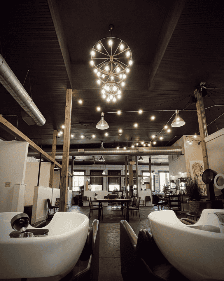 Salon Decor winner entry by hairstylist @allirobertssalon.spa for the 2022 #ONESHOT Hair Awards Hot Shot