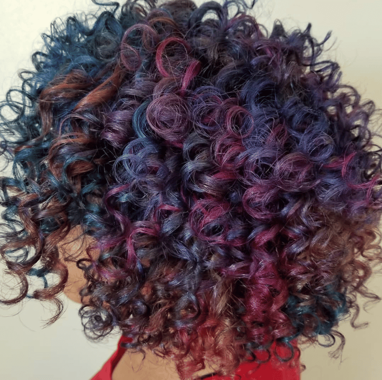 Curls winner entry by hairstylist @sherrialize2468 for the 2019 #ONESHOT Hair Awards Hot Shot