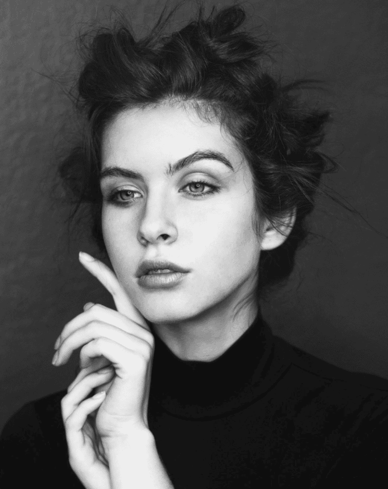 Editorial Shot north american winner entry by hairstylist @joeltorresstyle for the 2018 #ONESHOT Hair Awards Big Shot