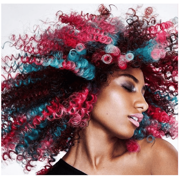 Curls winner entry by hairstylist @leysahairandmakeup for the 2017 #ONESHOT Hair Awards Hot Shot