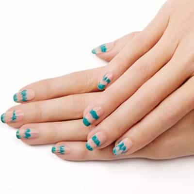 49824Essie final_orig