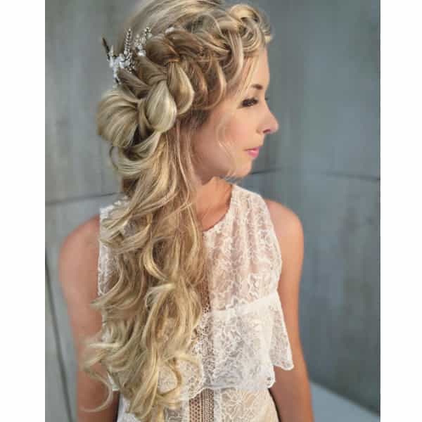 hairdo_braided_upstyle_finished_look