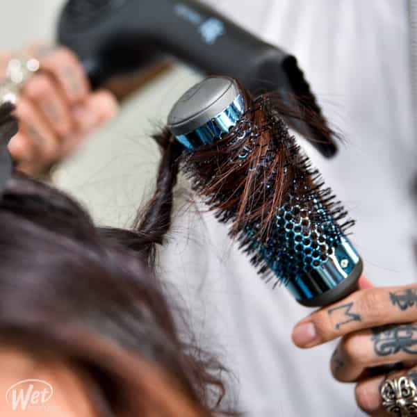 wetbrush quickie waving blowout technique 3 steps philip wolff