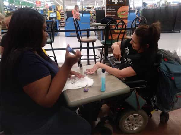 walmart-employee-paints-nails-for-woman-turned-away