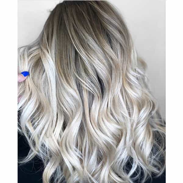 Lisa Walker @lisalovesbalayage Blonde Balayage Contest Color Formulas