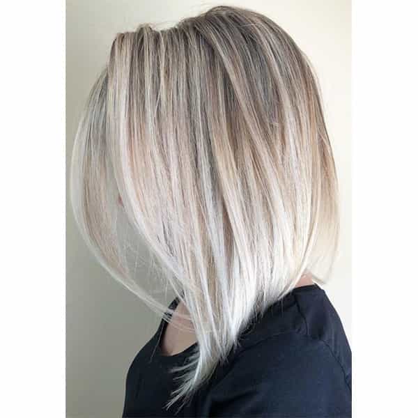 OYA Rochelle Golden @rochellegoldenhairstylist Hand Painted Blondes Blonding Tips Instagram
