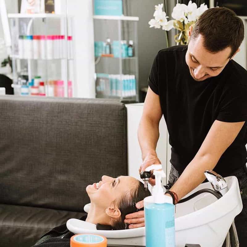 Business Salon Retail Tips To Compete With Amazon Sell More Products Moroccanoil Briana Cisneros Farhana Premji